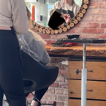 Kuaför Eren Eryılmaz Saçımı Yaktılar. Asla İlgilenmediler