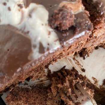 BİM Yaş Pasta Mağduru