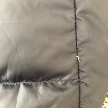 Adidas Montun İçerisindeki Tüyler Çıkıyor, Hatalı Ürün.