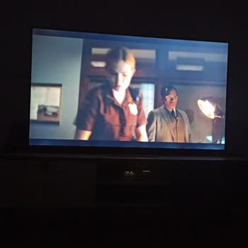 LG Televizyon Ekranında Işık Sızması Problemi