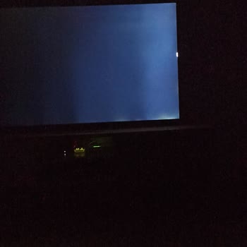 LG 65 UR 9100 TV Unresolved Light Leakage Issues