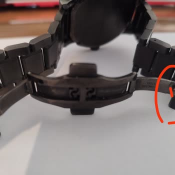 Burberry Kordon Yok, Yaptıracak Yer Bulamıyorum.