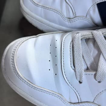 Hasarlı Ürün Sorunu (adidas)