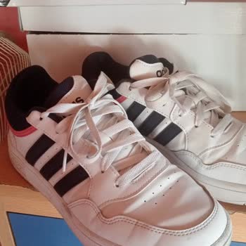 Hasarlı Ürün Sorunu (adidas)