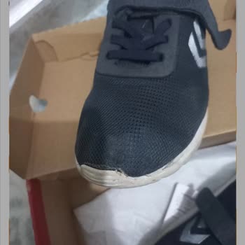 Hummel Çocuk Ayakkabı Yırtılması