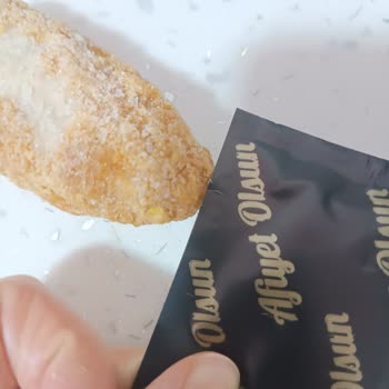 Lezita Kovanın Tavuk Kanatları