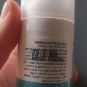 Celenes By Sweden Celenes Termal Yüz Bakım Jeli Bozuk Peynir Kokuyor