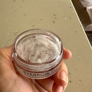 Ema Beauty Cosmetics Güzellik Salonu Ürün Memnuniyetsizliği