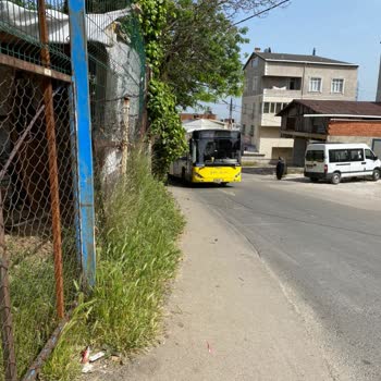 Pendik Belediyesi Sülüntepe Mevlana Caddesi Yol Bozuk