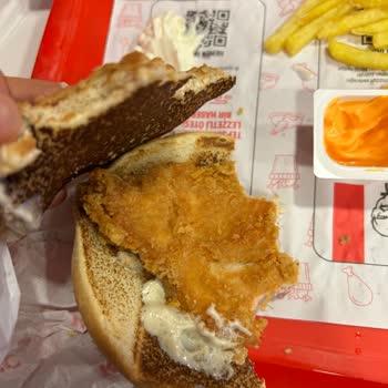 KFC Eksik Sipariş Ve İlgisiz Hizmet