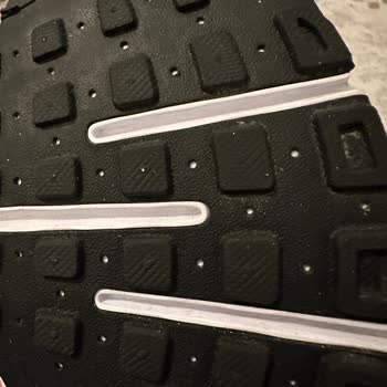 Boyner Kullanılmış Ürün Gönderiyor!