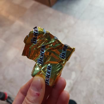 Ülker Çikolata Rengi Değişik Çıktı