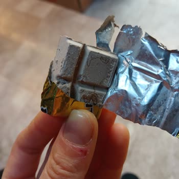 Ülker Çikolata Rengi Değişik Çıktı