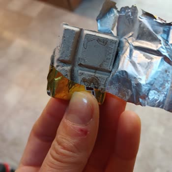 Ülker Çikolata Rengi Değişik Çıktı