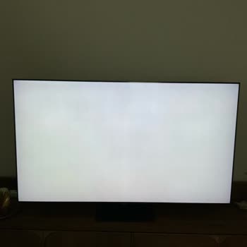 Samsung Hatalı Paneli Kabul Etmiyor!