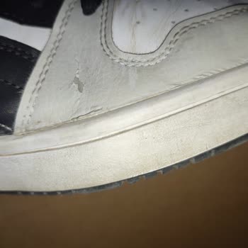 Puma Marka Ayakkabının Kısa Sürede Deforme Olması