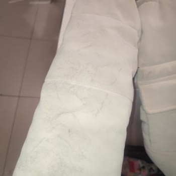 LCW Mağazacılık Hiz. Tic. A. Ş Temizliği Allah'a Havale Edilen Mont