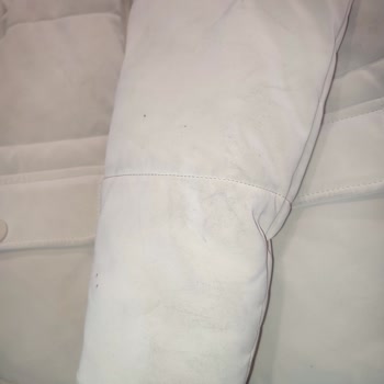 LCW Mağazacılık Hiz. Tic. A. Ş Temizliği Allah'a Havale Edilen Mont