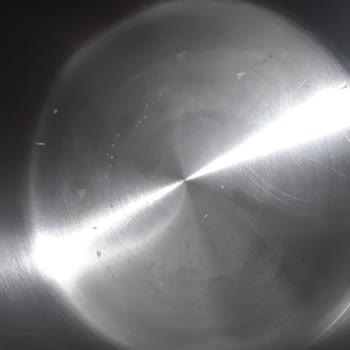 Nehir Madeni Eşya Satın Alınan Marka Tencere Setindeki Defo Sorunu