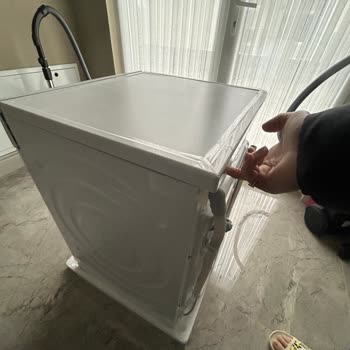 Siemens Ev Aletleri Düşürülmüş Her Parçası Zarar Görmüş Makineyi Teslim Ettiler.