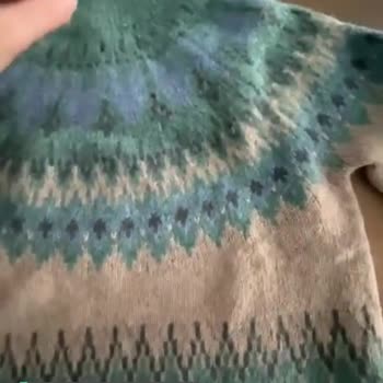 Yargıcı Kazak Defolu Geldi, Tüyleri Rahatsız Edici