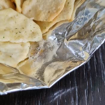 Ülker Çizi Çıtır Atıştırmalık Paket İçerisinden Çıkan Çöp