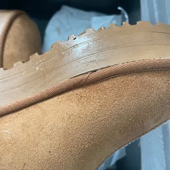 Sneakershome_tr (Shopier-Instagram) Alakasız Ürün Ve Kötü Üslup