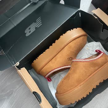 Sneakershome_tr (Shopier-Instagram) Alakasız Ürün Ve Kötü Üslup