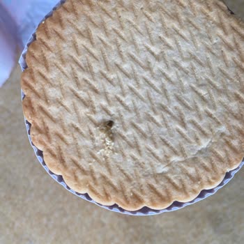 Migros'un Kurtlu Eti Cin Satması