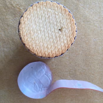 Eti Gıda Paketinde Kurtlanmış Eti Cin