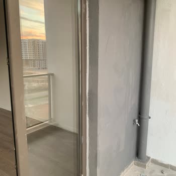 Sur Yapı 5 Aylık Ev Yağmurda Su Alıyor