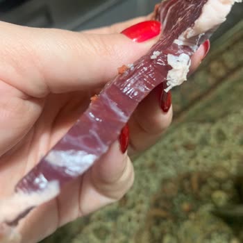Köfteci Yusuf Hesaplı Kasap Pastırma Diye Çiğ Baharatlı Et Gönderdi