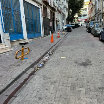 Bayrampaşa Belediyesi Bayrampaşa Kaldırım İşgali Hk