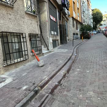 Bayrampaşa Belediyesi Bayrampaşa Kaldırım İşgali Hk