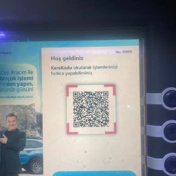 İş Bankası ATM Si Paramı Yuttu Ve Alamıyorum
