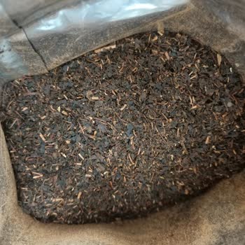 Şok Marketler Paketlenmiş Çayın İçinden Beklenmedik Maddeler Çıktı