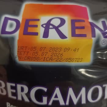 Şok Marketler Paketlenmiş Çayın İçinden Beklenmedik Maddeler Çıktı