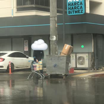 A101 'de Çöpe Dökülen Ürünler