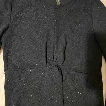 DeFacto Kıyafetten Çıkan Boya