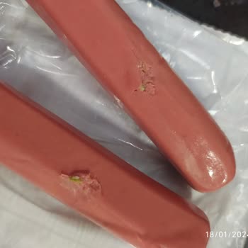 Keskinoğlu Sosisten Yabancı Cisimler Çıktı