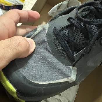 Boyner'den Aldığım Skechers Marka Ayakkabının 3. Ayda Yırtılması