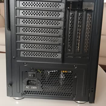 Vatan Mağazası Hasarlı, Kusurlu Ürün Gönderdi