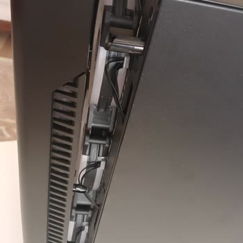 Vatan Mağazası Hasarlı, Kusurlu Ürün Gönderdi