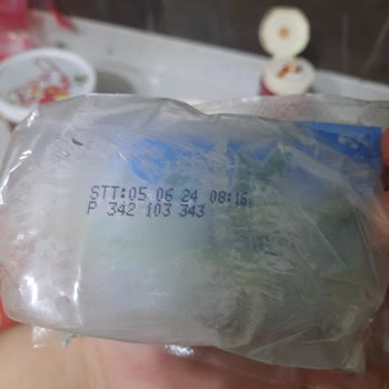 Mis Kaşardan Saç Çıktı