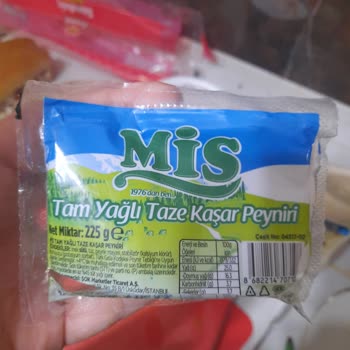 Mis Kaşardan Saç Çıktı