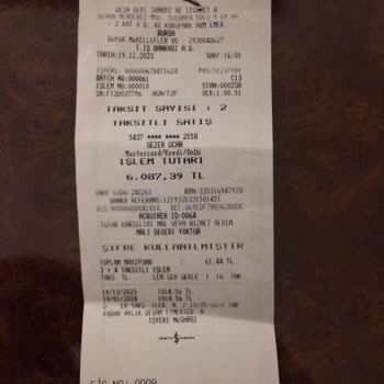 Desa Kusurlu Üstelik Ayağıma Olmayan Çizmeyi İade Almıyor