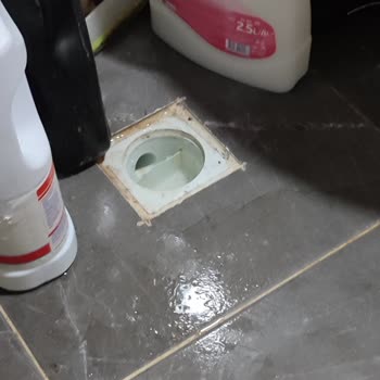 Bursa Büyükşehir Belediyesi Apartman Rögar Tıkanıklığı