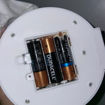 Duracell Pil Akıyor Ve Cihazlara Zarar Veriyor