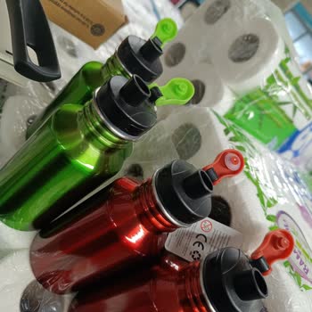 A101 Beestar Çelik Matara Akıtıyor