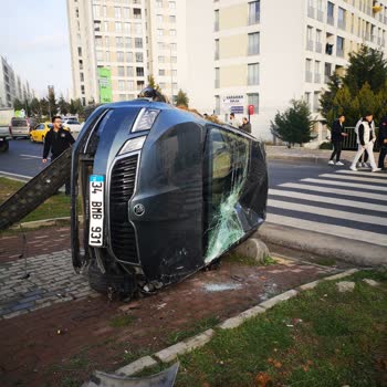 Taklalı Kazada Airbag Açmayan Skoda Pişmanlıktır